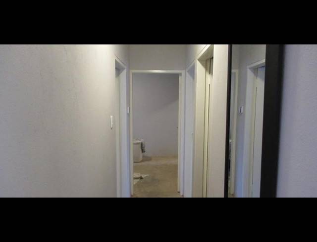 3 BEDROOM HOUSE FOR SALE IN CRYSTAL PARK